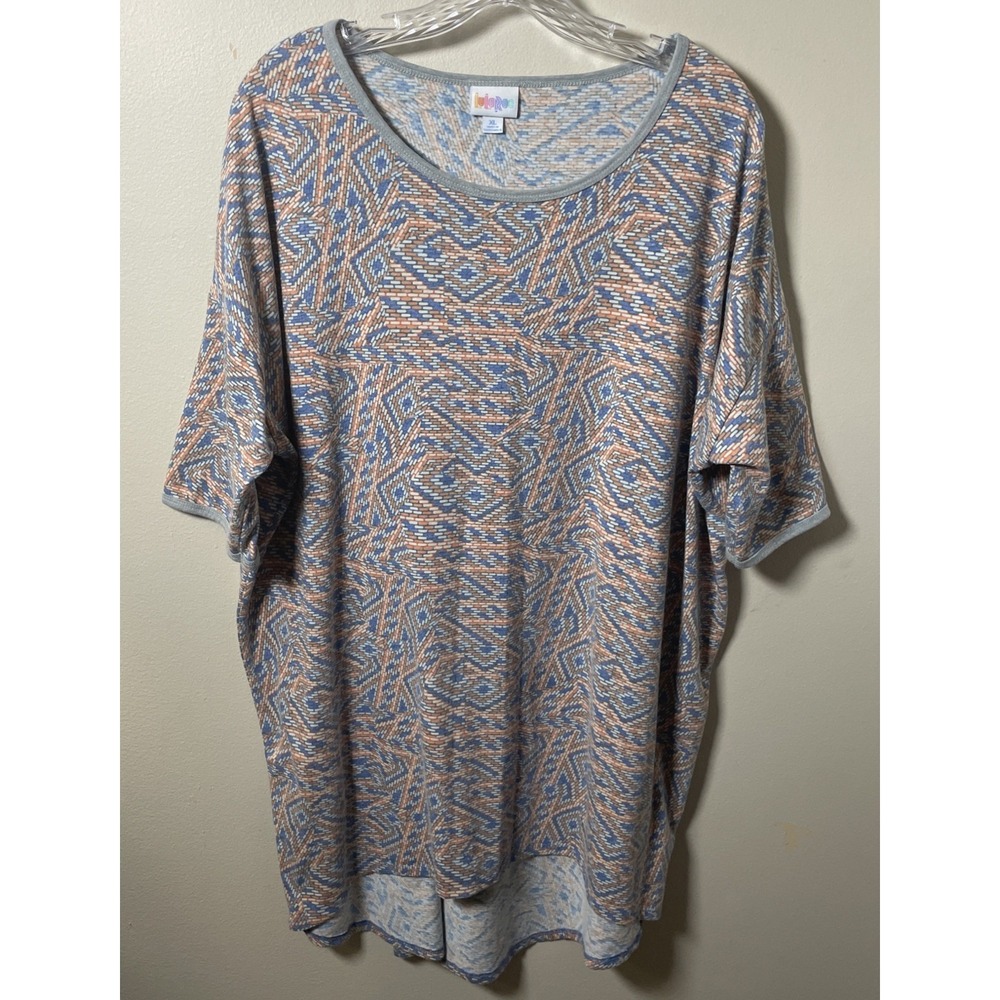 Lularoe Bundle of Three Irma Tunic Printed T Shirt Tops Pullover Women's Size XL - Picture 3 of 6